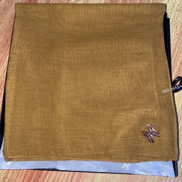 Hida Hasan Paris scarf plain polos mustard