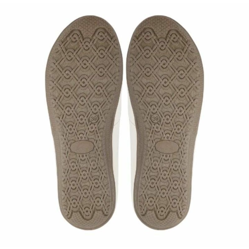 Sepatu  Wanita Aqila Terbaru slip on Brand Chaeena' white 023 S Sepatu kasual Terlaris