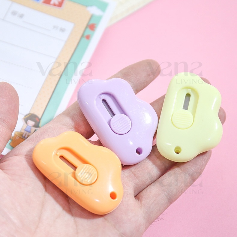 Vana Cutter Mini Lucu Karakter Model Awan Pembuka Paket Cute Aesthetic Pisau Silet Portable Pemotong Isolasi Lakban Kertas