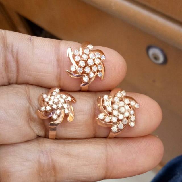 Berlian medan Cincin Kipas tersedia 3 jenis (kecil, sedang, besar)