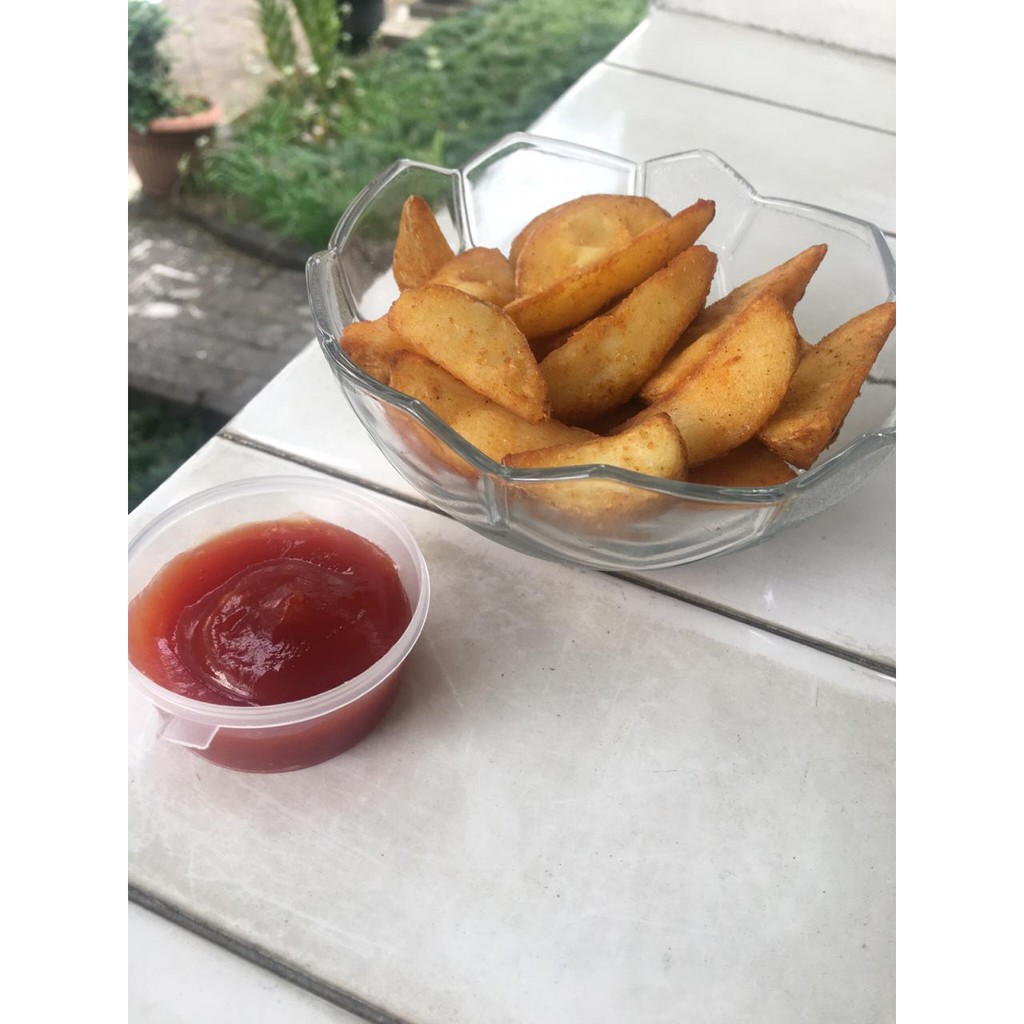 

Kentang goreng - McCain Spicy Wedges Coated