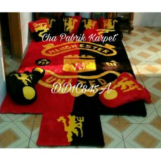 640 Gambar gambar karpet manchester united Keren