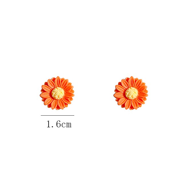 LRC Anting Tusuk Fashion Contrast Small Daisies Earrings F88019