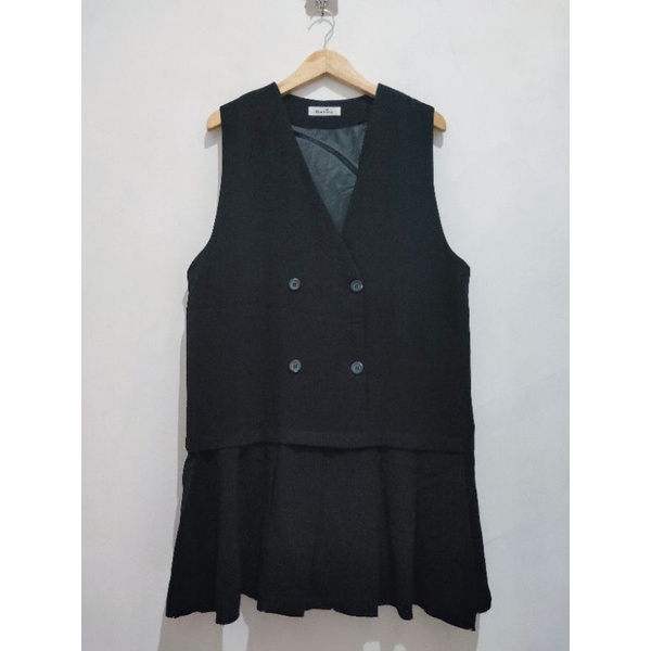 Preloved Thrift Outer Semi Coat Midi Dress