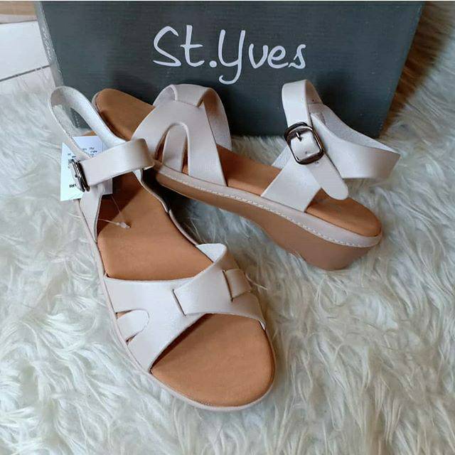 Sendal styves