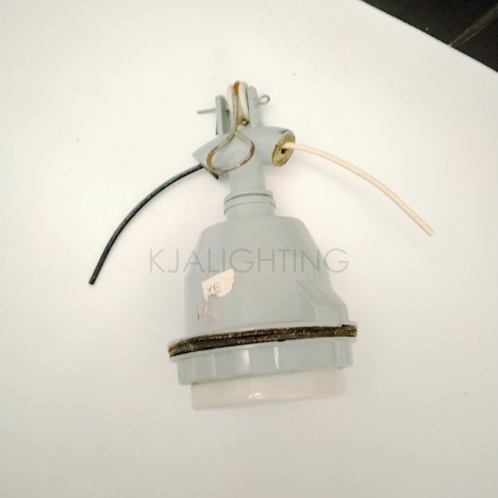 Fiting BESI E40 Fitting Lampu MERKURI E 40