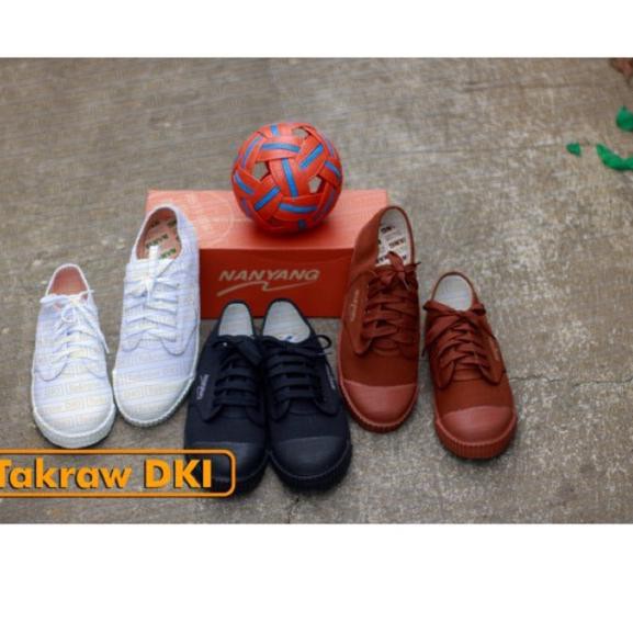➯ Sepatu NANYANG Sepak Takraw ➨