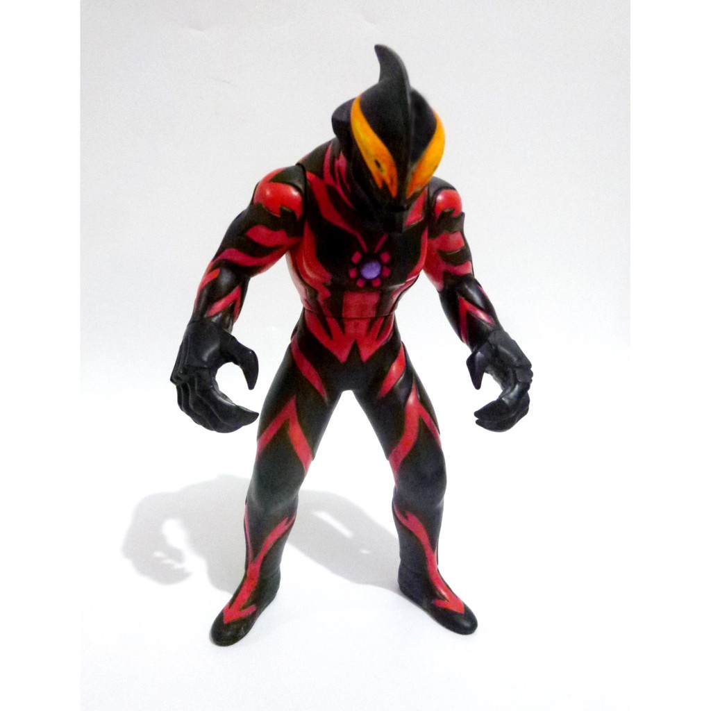 Action Figure Ultraman Belial Original Bandai 2009