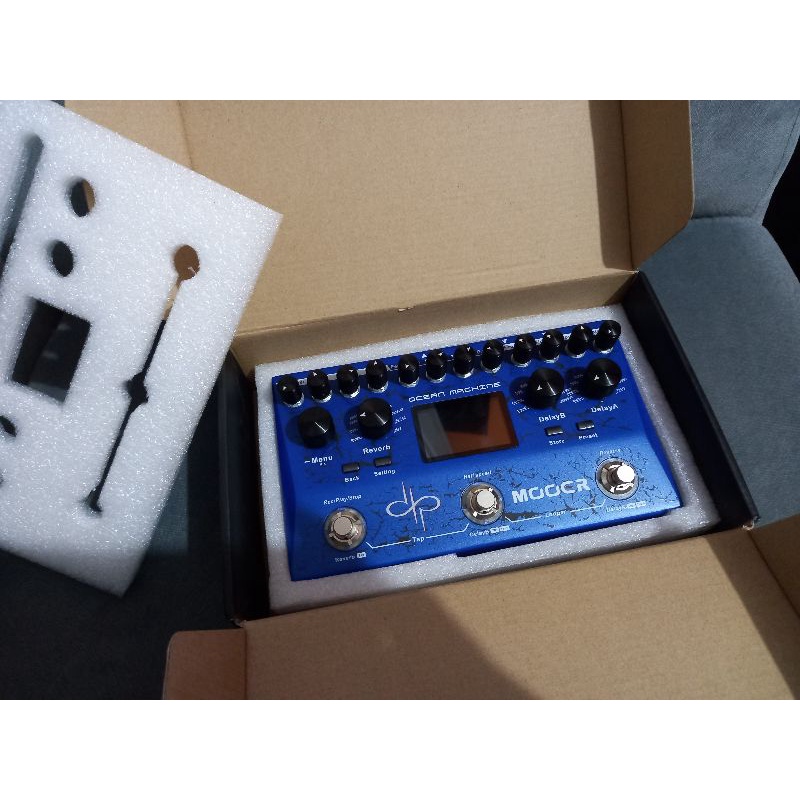 efek gitar mooer ocean machine delay & reverb