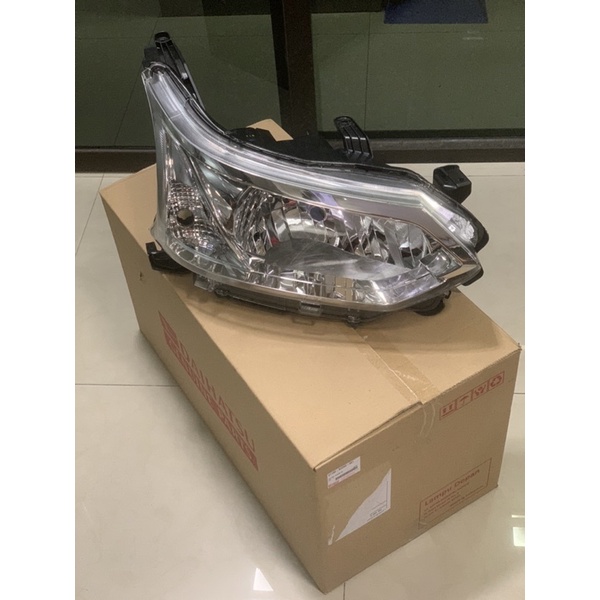 Headlamp Lampu Depan KANAN Grand Avanza Xenia 2016-2019 81130-BZ260