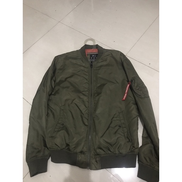 Jaket Bomber Parasit Bershka