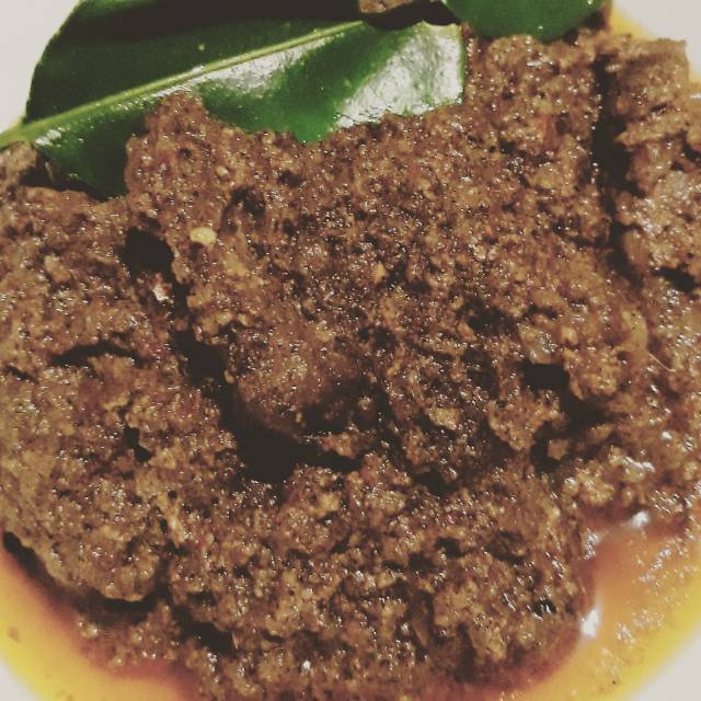 

Rendang daging khas pariaman