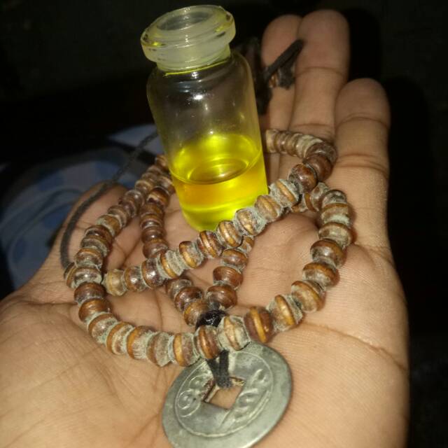 Jual Kalung Karomah Khodam Macan Putih Minyak Perawatan Indonesia Shopee Indonesia
