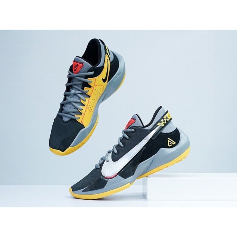 nike zoom freak 2 taxi