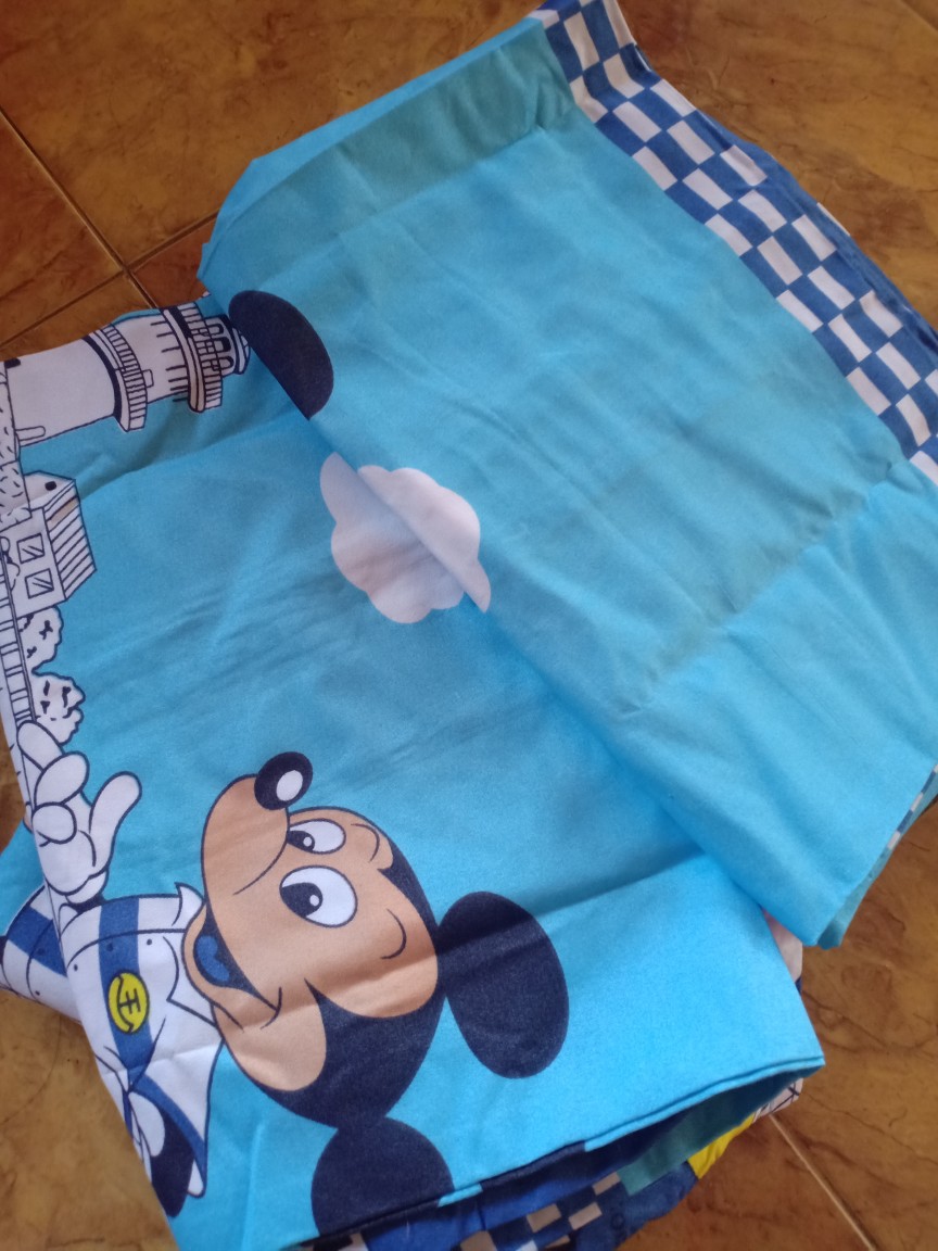 Sprei Homemade Dino [uk 180 X 200]