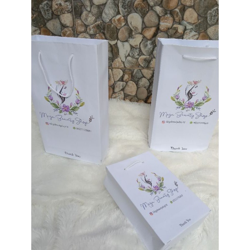 

paper bag cosmetik