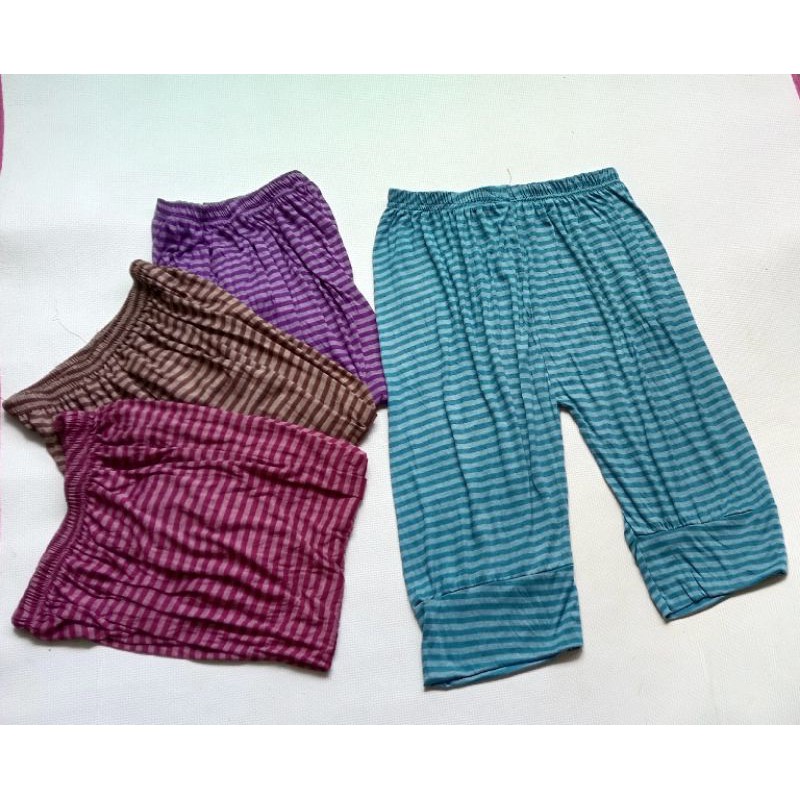 Celana/Celamis 3/4 Alladin Kerut Besar Salur Jumbo
