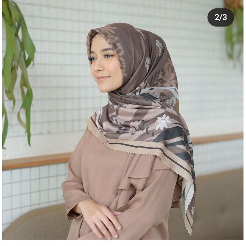 Hijab Segi Empat Motif  Lasercut MS Hijab /kerudung motif terbaru Jilbab Voal motif terlaris Jilbab deeka-6