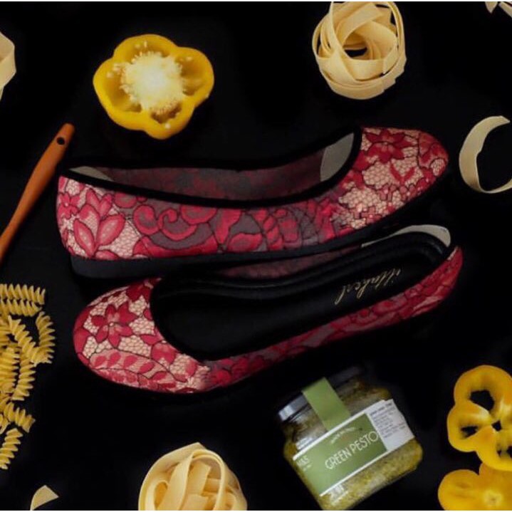 ITTAHERL 41 / 42 Raeciele Red Round Betty Boop Royce Jackie Maira Calea Love Letter Looney Tunes