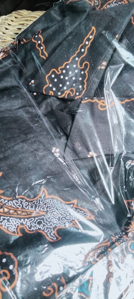 Kemeja Batik Pria Kasual Kemejakantoran