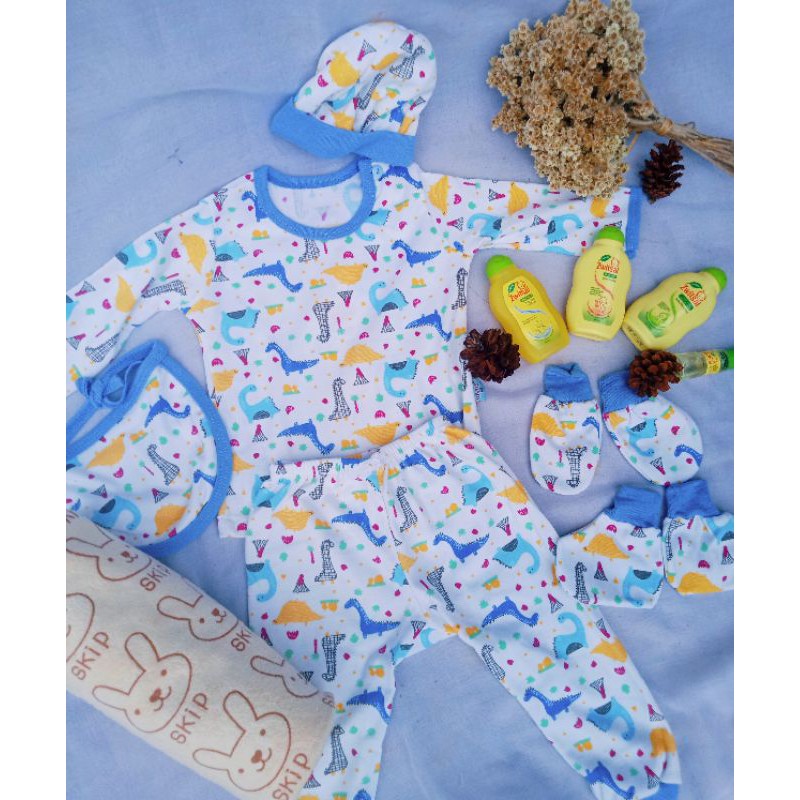 Gift Box Hadiah Kado Baju Bayi Newborn