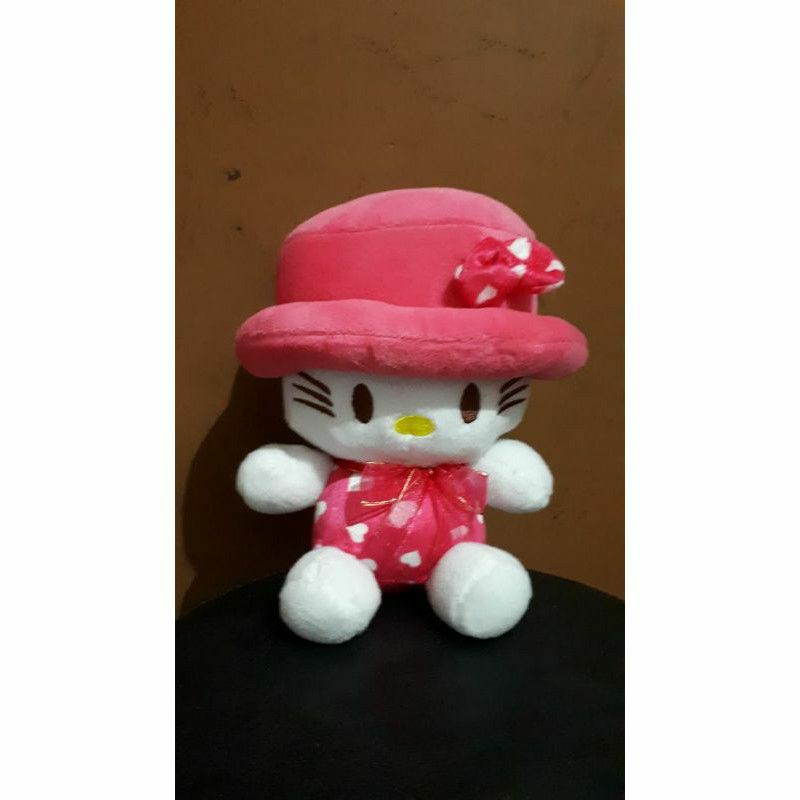 Boneka Hello kitty Topi s