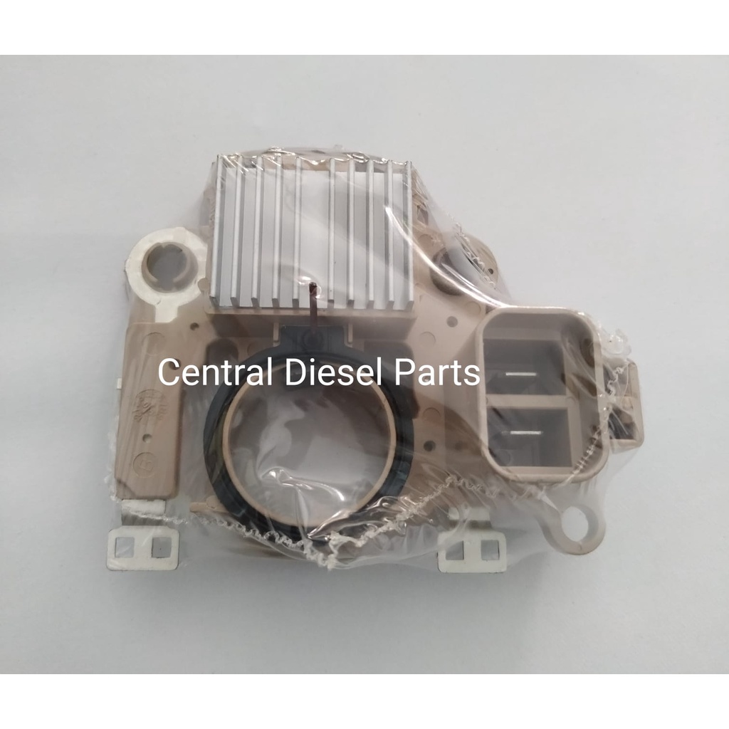 IC Regulator Alternator Nissan Terano Pajero Montero 12V