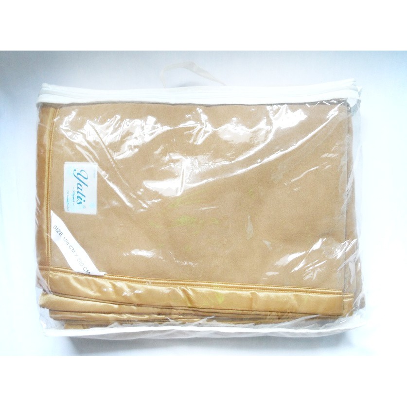 Selimut Yatis Triple (3 Ply) Uk 150x200