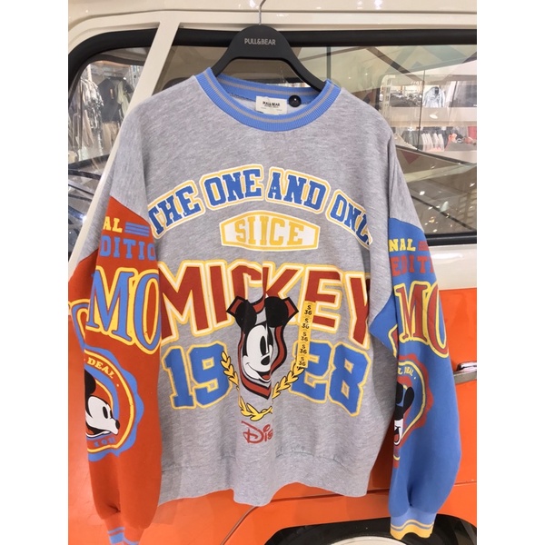 sweater pull&bear mickey mouse