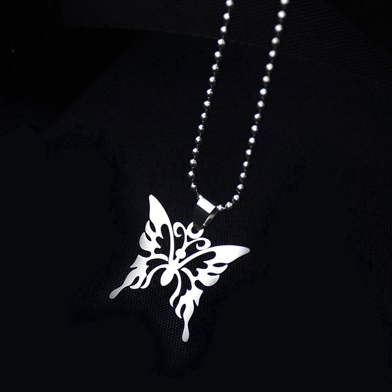 Stainless Steel Butterfly Necklace Female Clavicle Chain Girl European and American Hip Hop Pendant Accessories Sexy Girl Jewelry