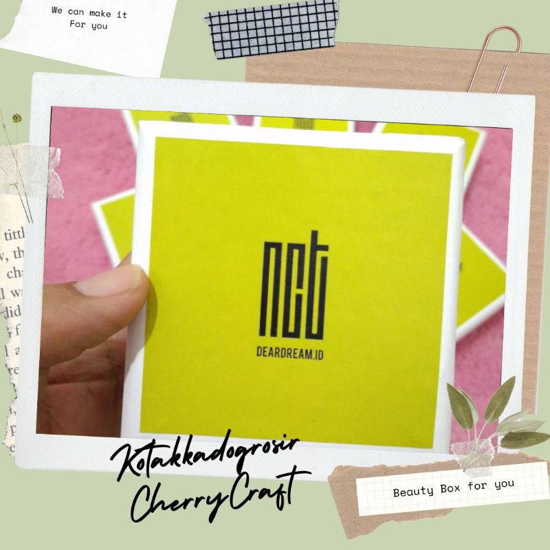 

Box size 6x6x2 sudah termasuk cetak logo dan full cover plus busa tebal min 12pcs