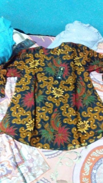Batik Solo Blouse Sogan Puff Kode C2 Tp Batik Amanah Surakarta