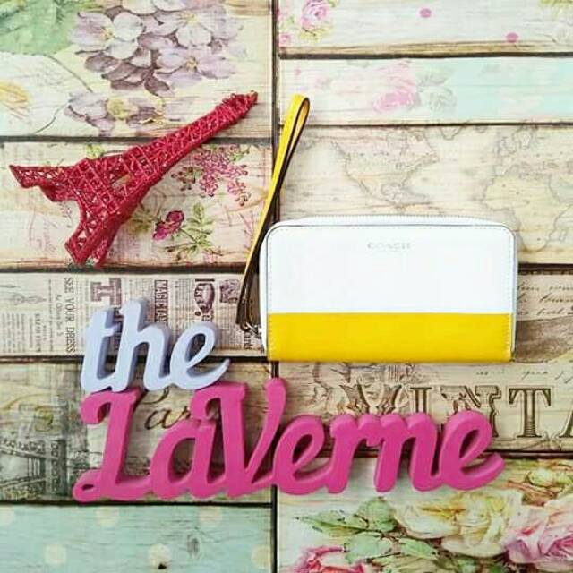 Coach SALE HABIS Zip Phone Wallet/Wristlet Pouch Hp Handphone