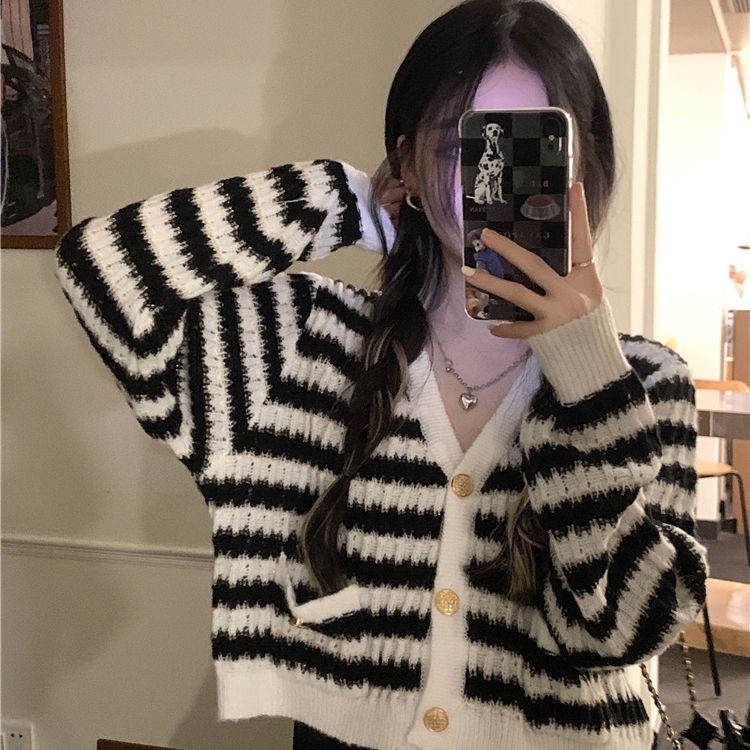 Outer Rajut Wanita Lengan Panjang Cardigan Stripe Wanita