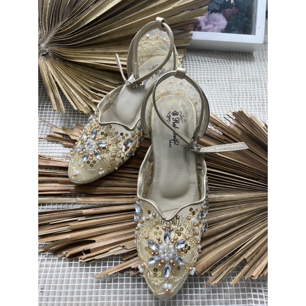 sepatu Rafaizoutfit maharani sepatu wedding shoes wrna gold tinggi 5cm kaca