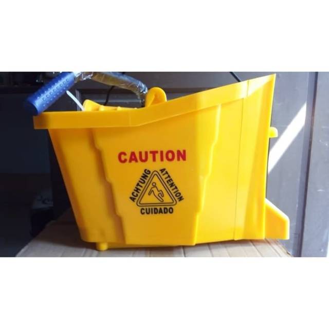 SINGLE BUCKET MOP WRINGER / SINGLE MOP WRINGER TROLLEY 36L