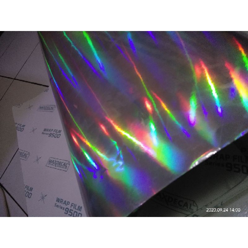 

skotlet hologram decal hologram maxdecal 2,4 meter