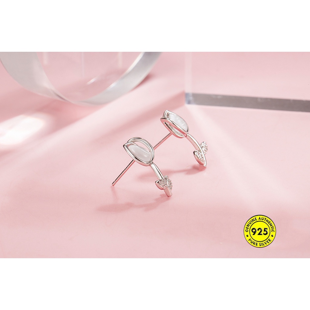 Anting Bentuk Tulip Bahan Alloy Warna Silver Anti Air Dan Alergi Untuk Wanita