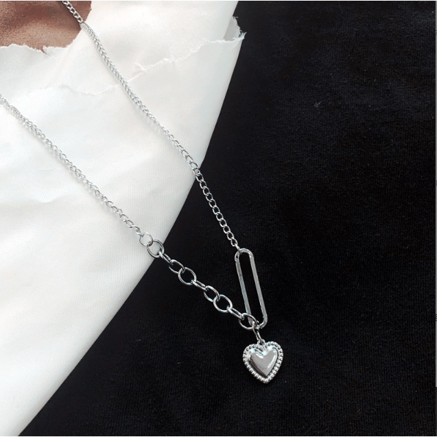 Kalung Wanita Rantai Panjang Titanium Wanita Liontin LOVE Gaya Hip Hop Rap Dance fashion style korea KLG36