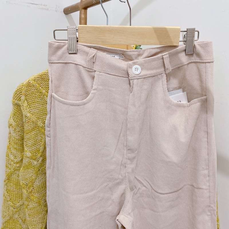 colduroy pants tipis nyaman