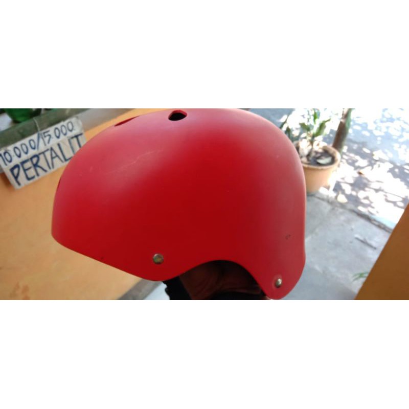 Helm merk nuke head sz L