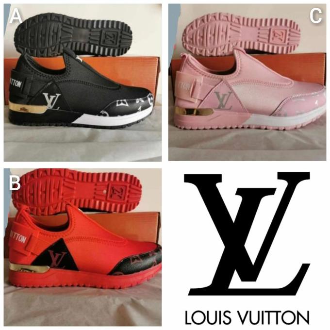 HARGA sepatu lv wanita terbaru,Sepatu Louis Vuitton Heels V193-3 - TAS  WANITA BRANDED IMPORT TERBARU