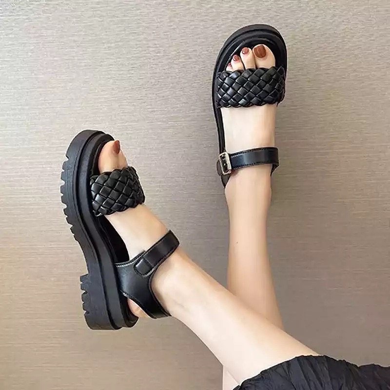 Nadilastuff Woven Platform Sandal Hak Tahu Wanita Premium