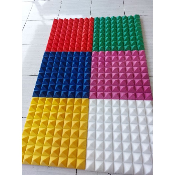 busa pyramid warna warni