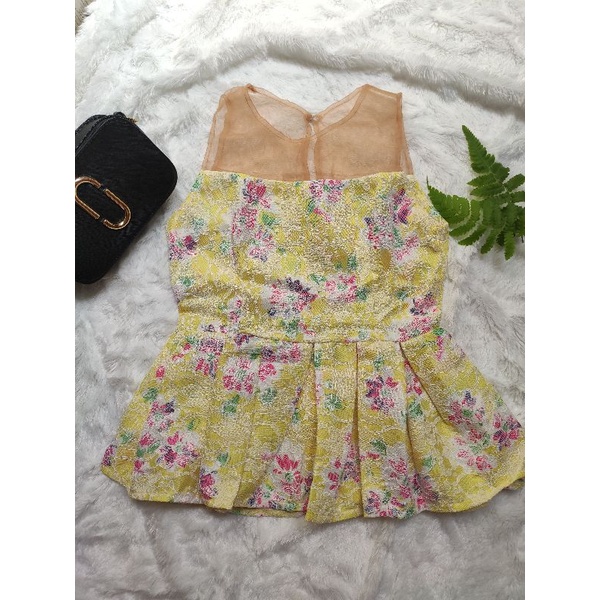 Flower Brukat Peplum Top / Blouse / Atasan Brokat