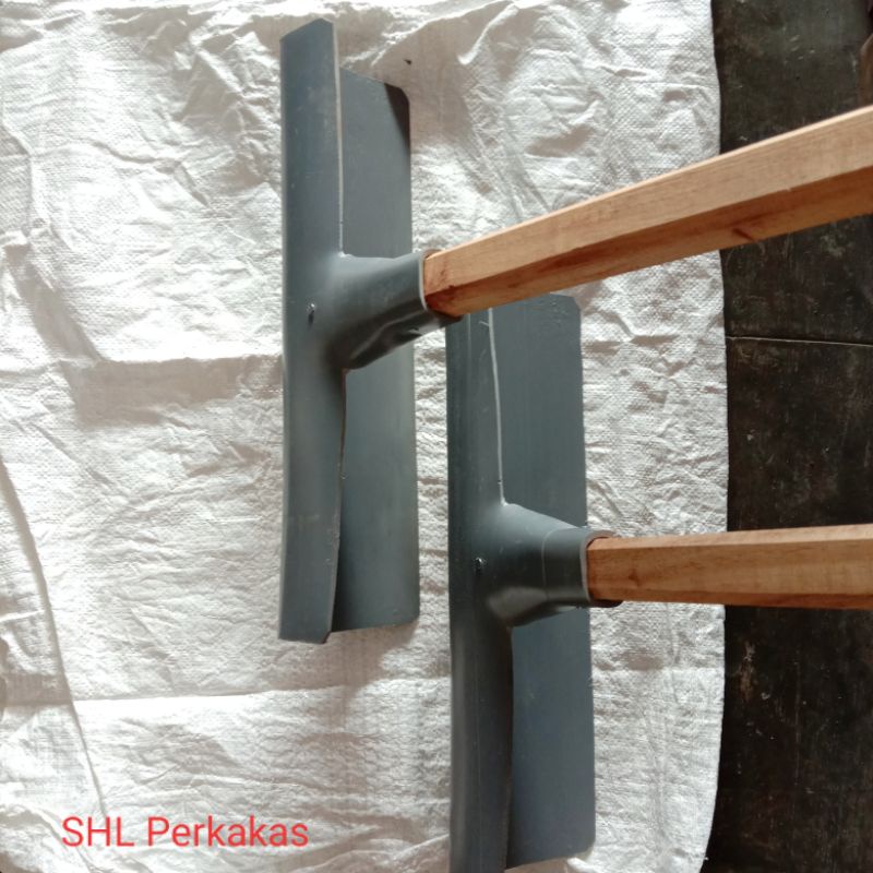 SOROK PVC - SOROK PARALON PLASTIK - ALAT MEMBERSIHKAN KOTORAN TERNAK