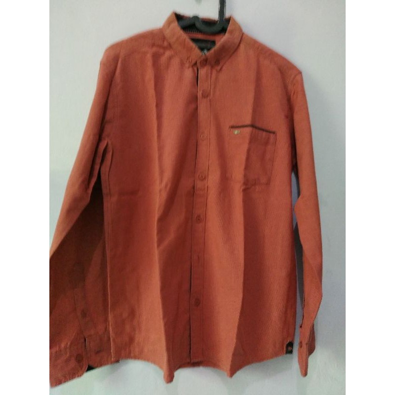 kemeja brand " BD.CORP" pl turun hrg