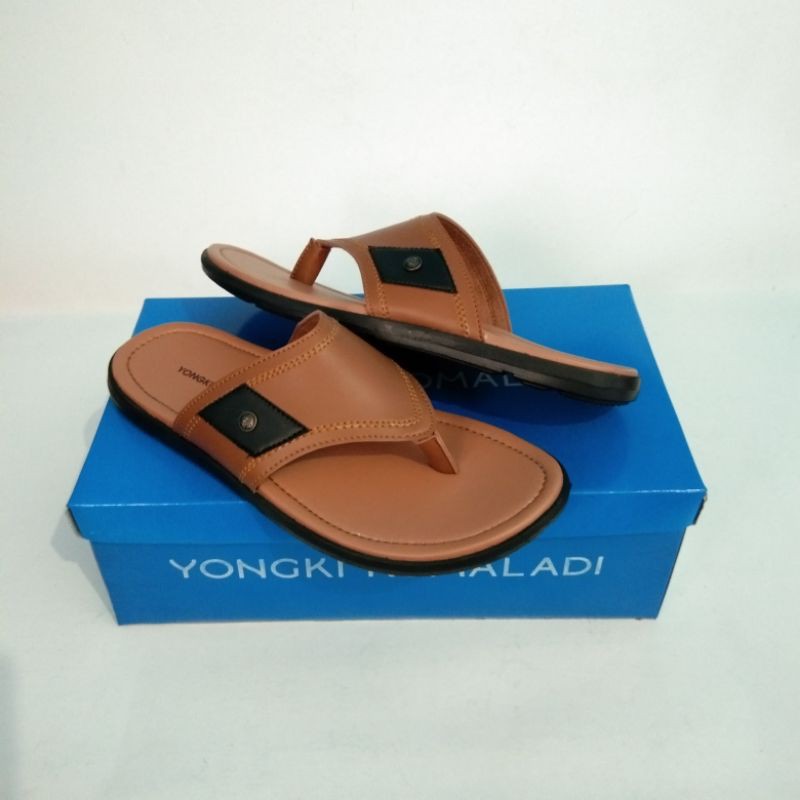 Sandal pria yongki komaladi casual terbaru murah