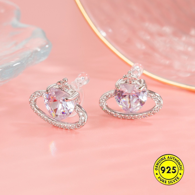 Anting Stud Zircon Bentuk Hati Bahan S925 Silver Untuk Wanita