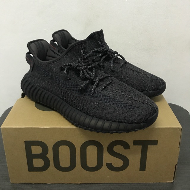 harga yeezy black reflective